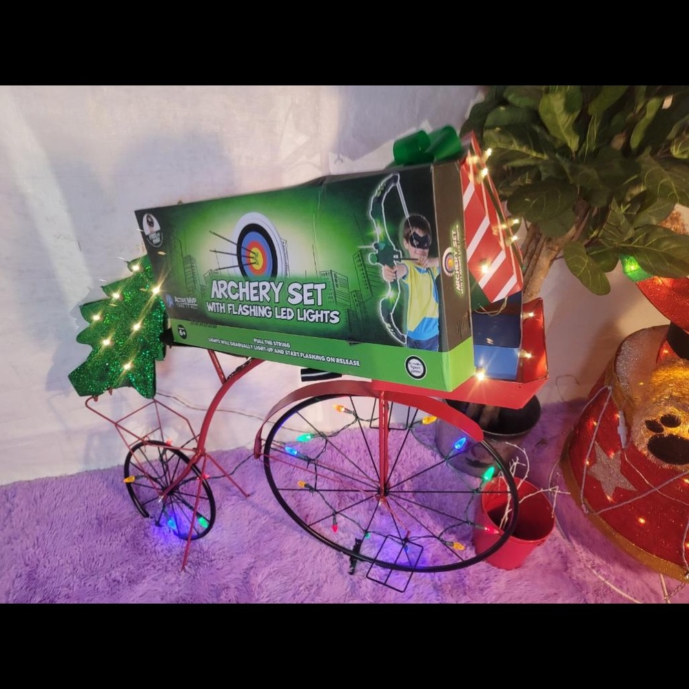 ARCHERY SET WITH FLASHING LED LIGHTS